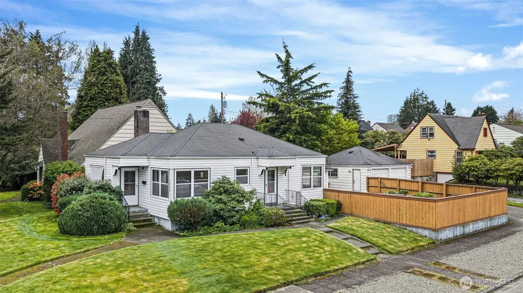 5802 Pacific Avenue Tacoma WA 98408