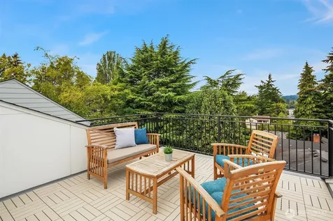 9033 8th Avenue NW Seattle WA 98117
