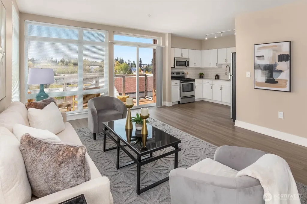 11415 Slater Avenue NE Kirkland WA 98033