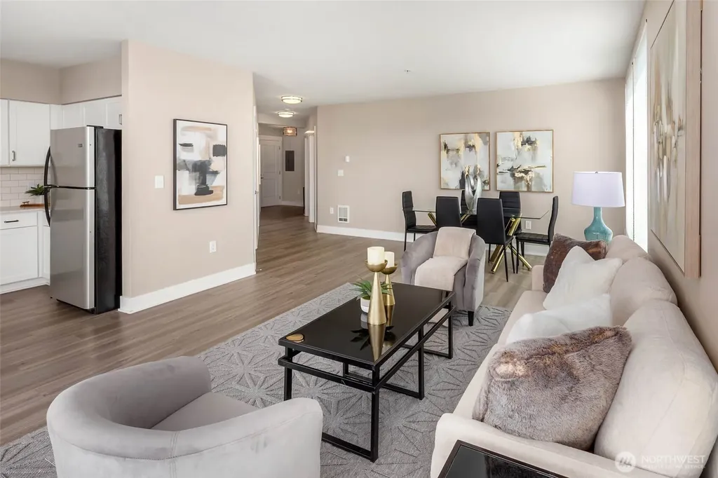 11415 Slater Avenue NE Kirkland WA 98033