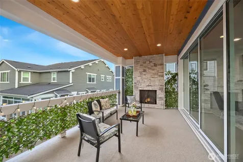 4728 165th Place NE Redmond WA 98052