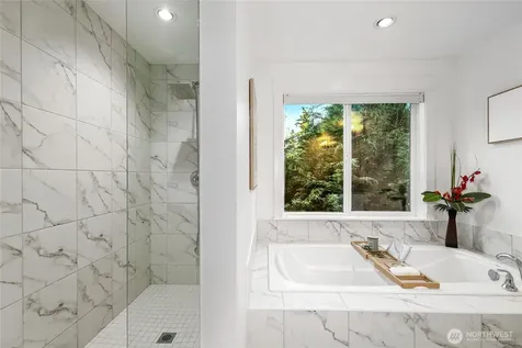 4728 165th Place NE Redmond WA 98052