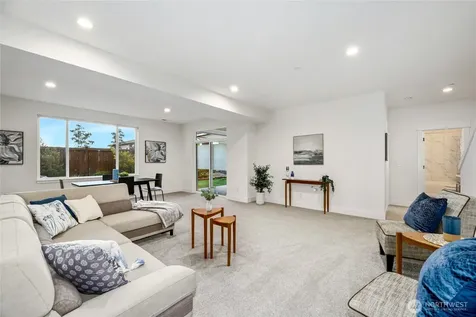 4728 165th Place NE Redmond WA 98052