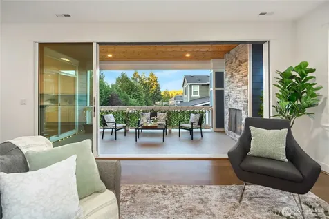 4728 165th Place NE Redmond WA 98052