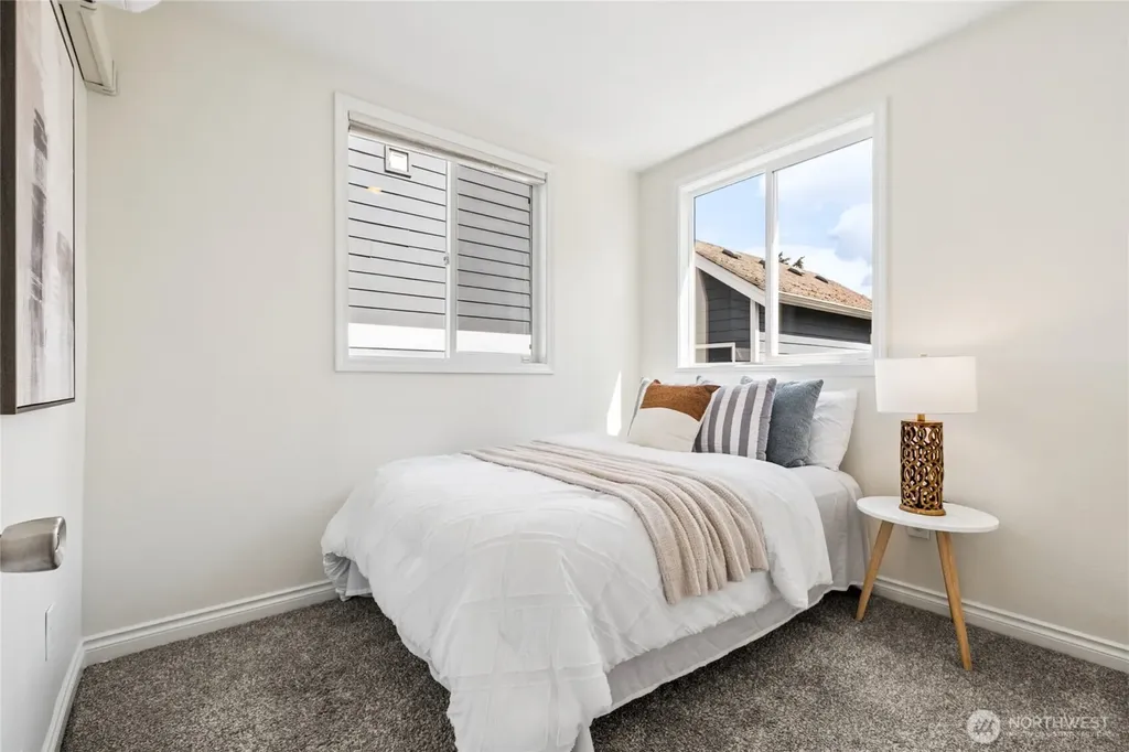 4521 S Findlay Street Seattle WA 98118