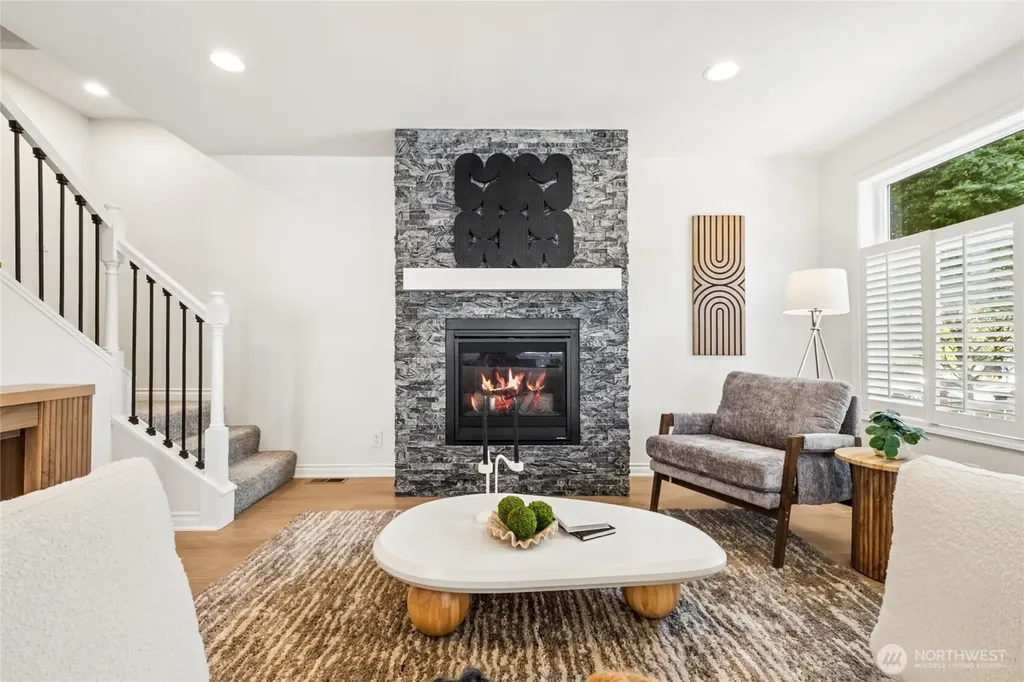 4521 S Findlay Street Seattle WA 98118