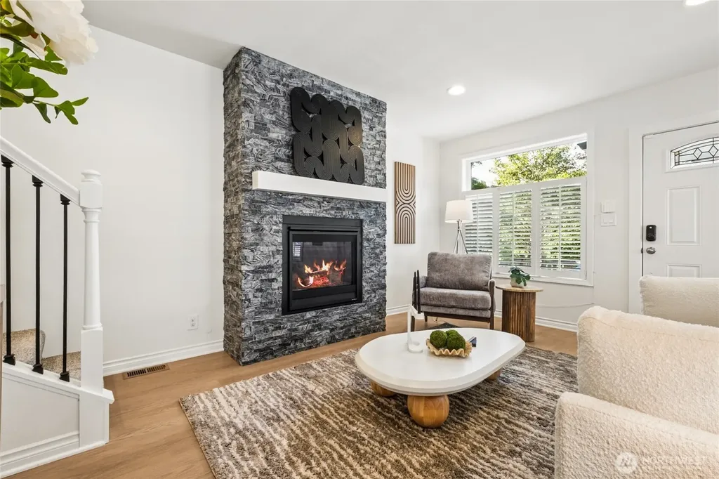4521 S Findlay Street Seattle WA 98118