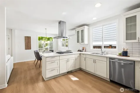 4521 S Findlay Street Seattle WA 98118