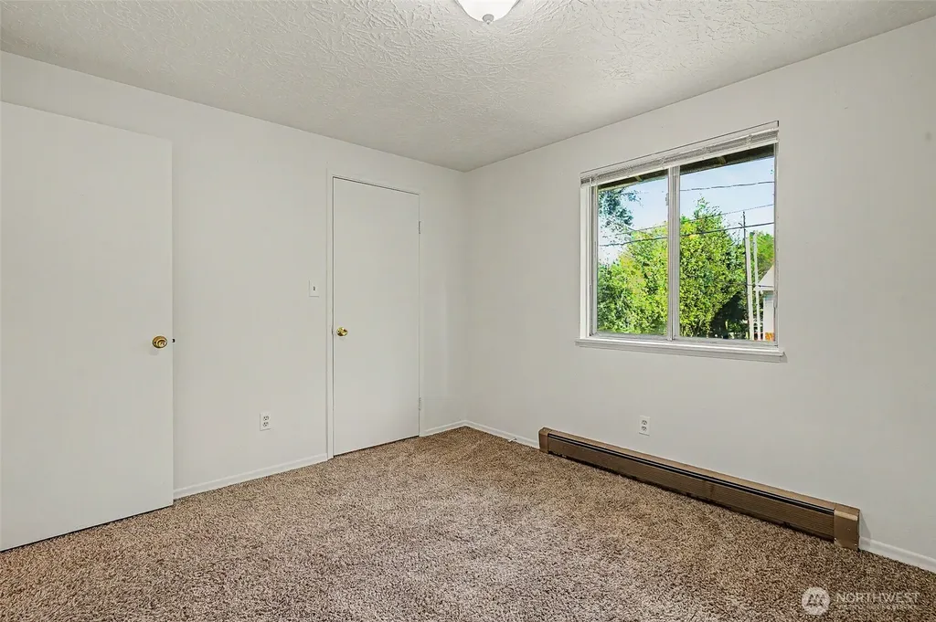 911 W 29th Street Vancouver WA 98660