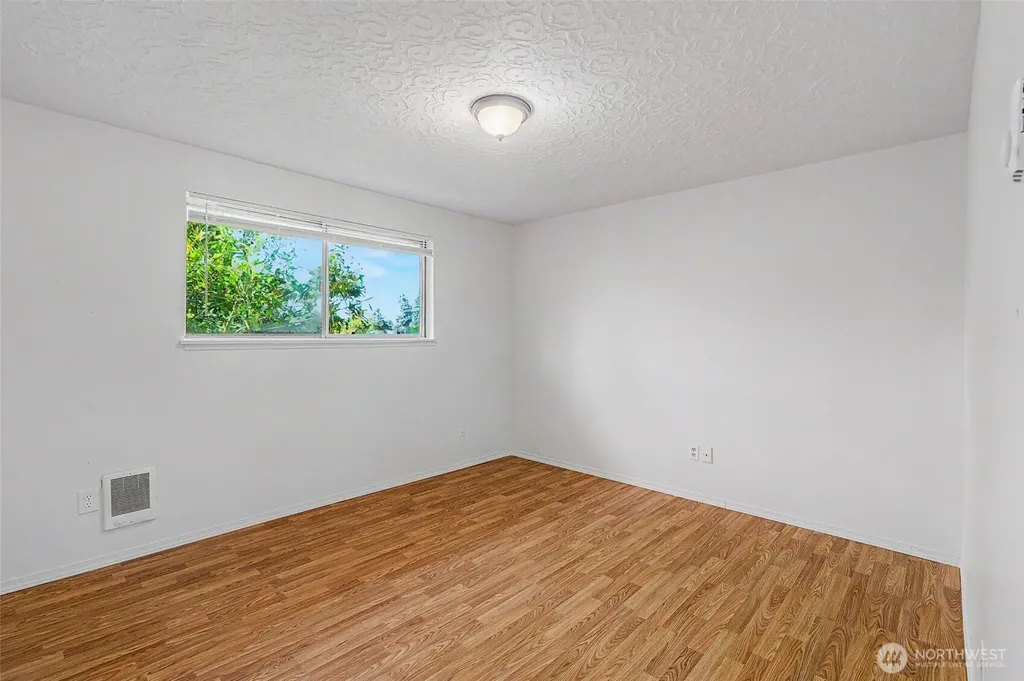 911 W 29th Street Vancouver WA 98660