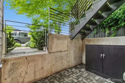 6515 Ellis Avenue S Seattle WA 98108