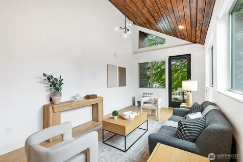 6515 Ellis Avenue S Seattle WA 98108