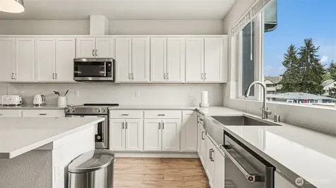 626 164th Street SW Lynnwood WA 98087