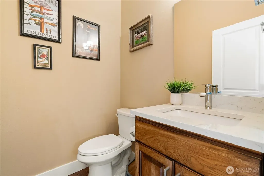 17722 E Lake Desire Drive SE Renton WA 98058