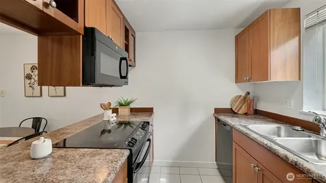 14210 NE 181st Place Woodinville WA 98072