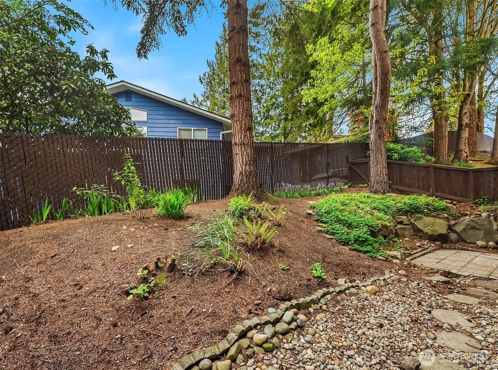 23015 Edmonds Way Edmonds WA 98020