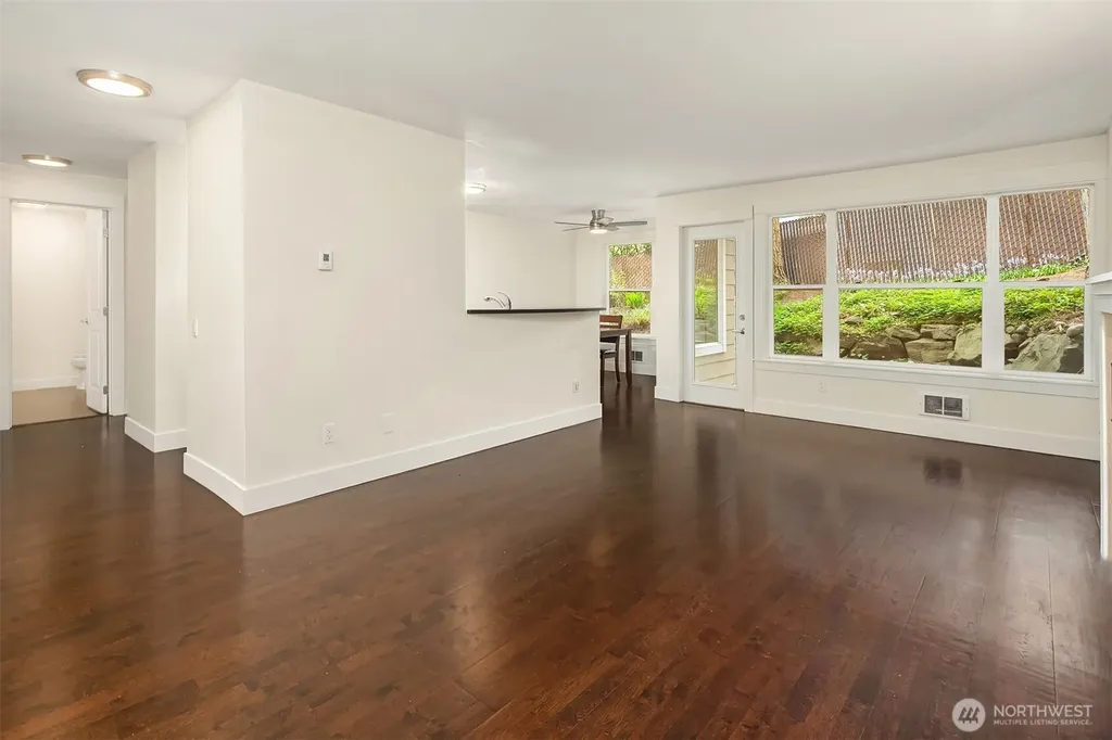 23015 Edmonds Way Edmonds WA 98020