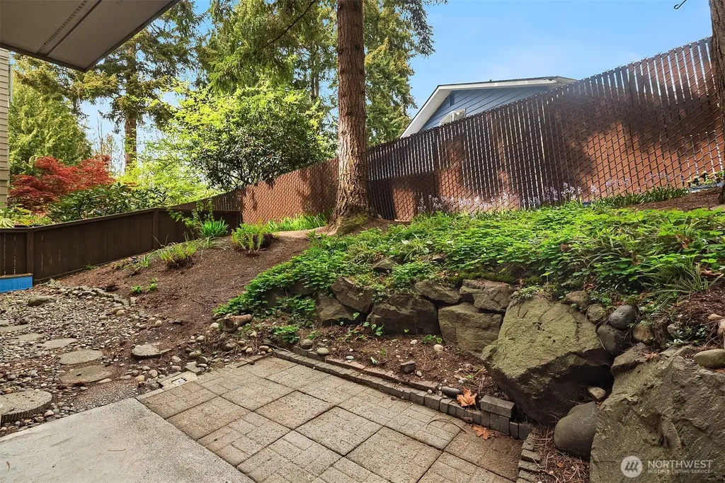 23015 Edmonds Way Edmonds WA 98020
