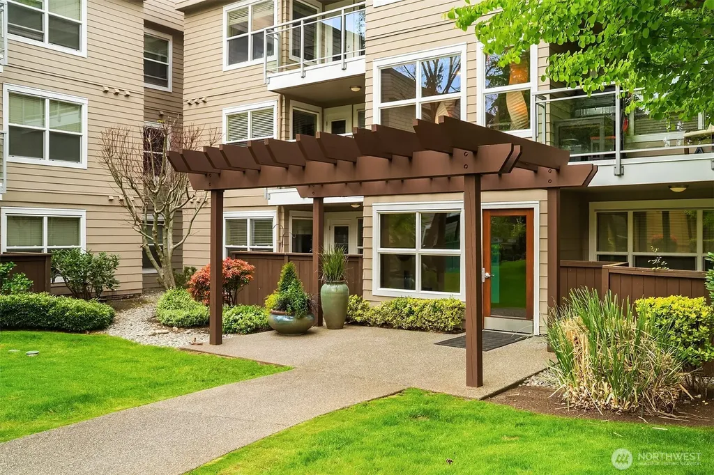 23015 Edmonds Way Edmonds WA 98020