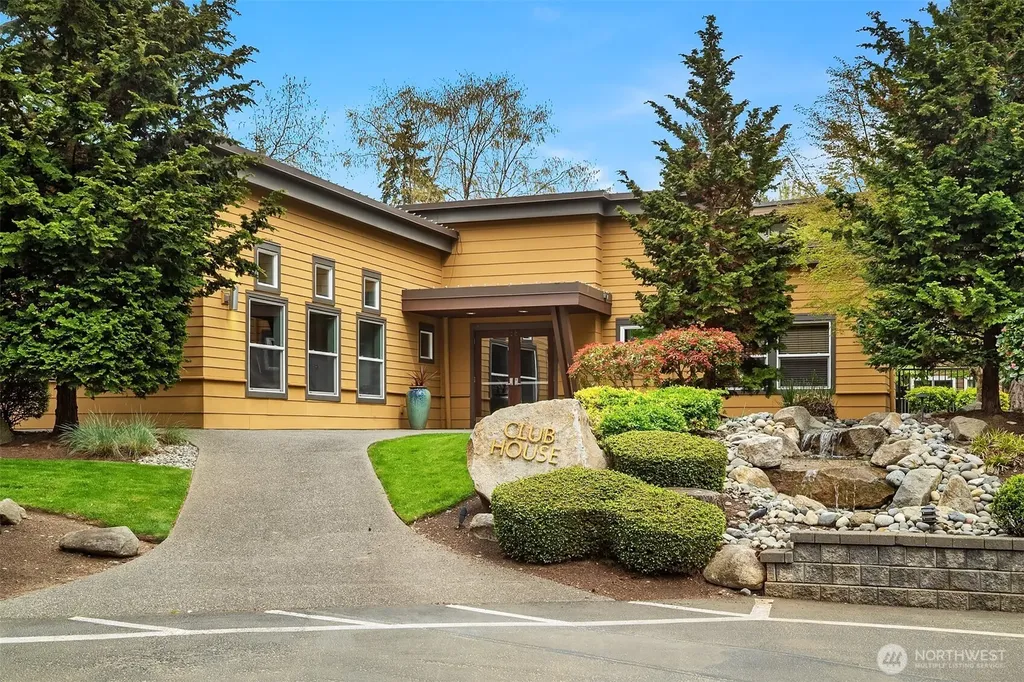 23015 Edmonds Way Edmonds WA 98020
