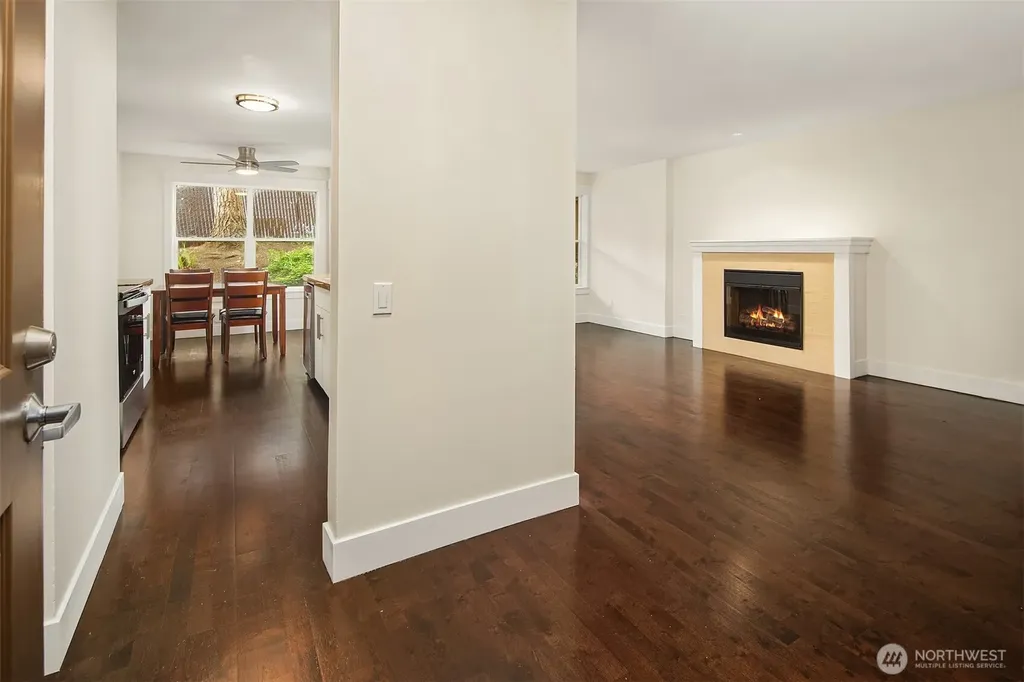 23015 Edmonds Way Edmonds WA 98020