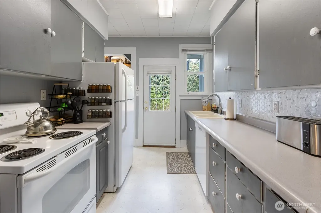 210 Rosewood Street Woodland WA 98674