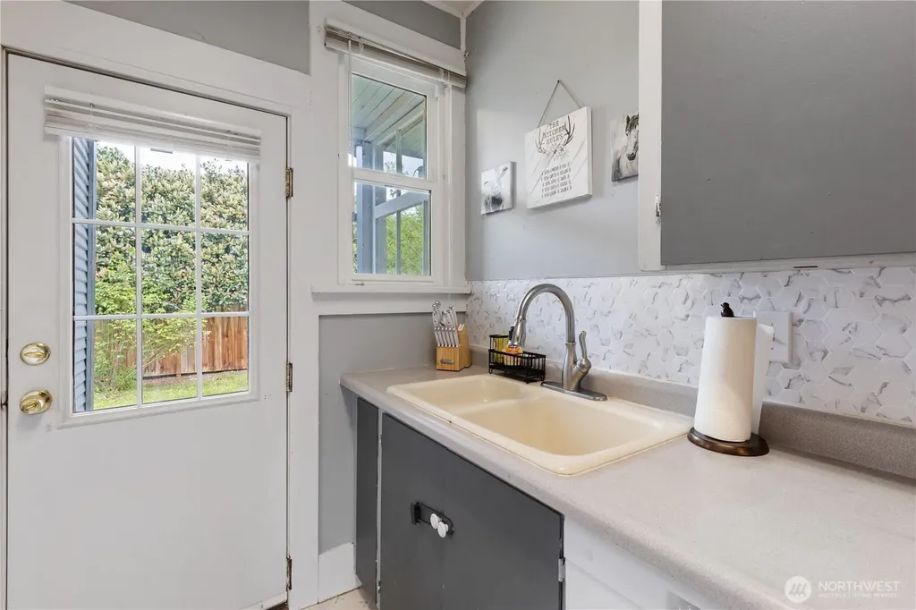 210 Rosewood Street Woodland WA 98674