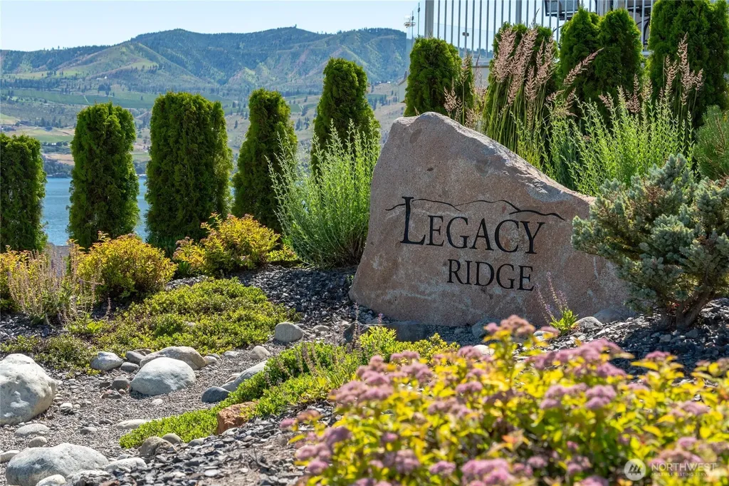 209 Apple Avenue Chelan WA 98816