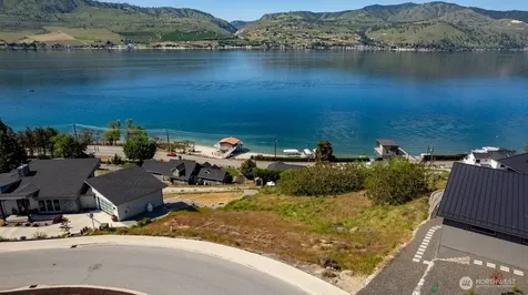 209 Apple Avenue Chelan WA 98816