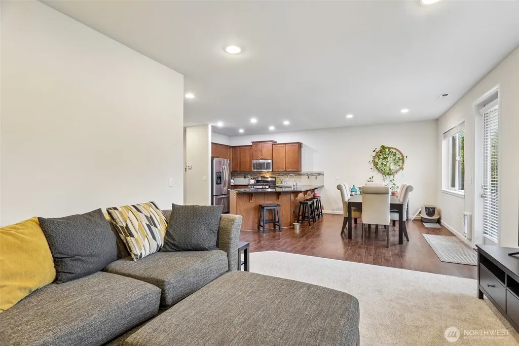 1801 76th Drive SE Lake Stevens WA 98258