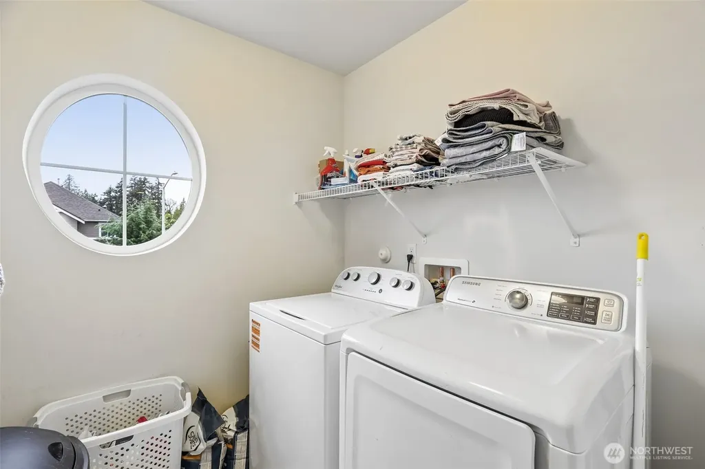 1801 76th Drive SE Lake Stevens WA 98258