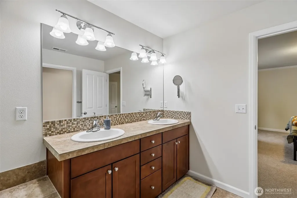 1801 76th Drive SE Lake Stevens WA 98258