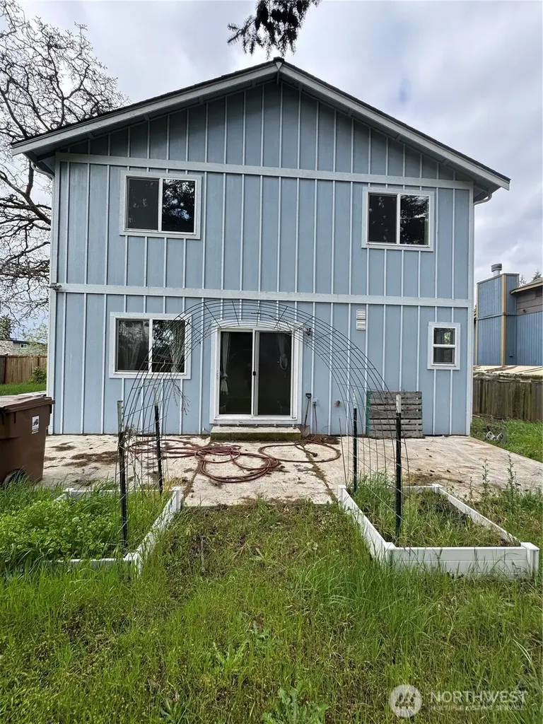 1834 S 92nd Street Tacoma WA 98444