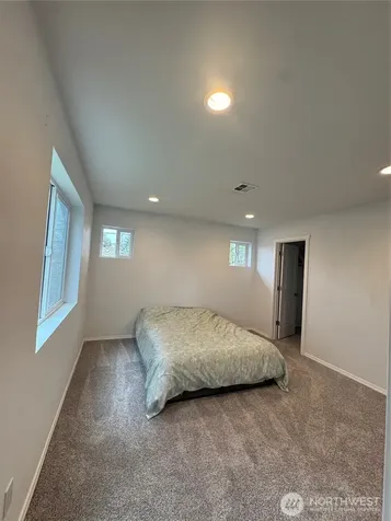 1834 S 92nd Street Tacoma WA 98444