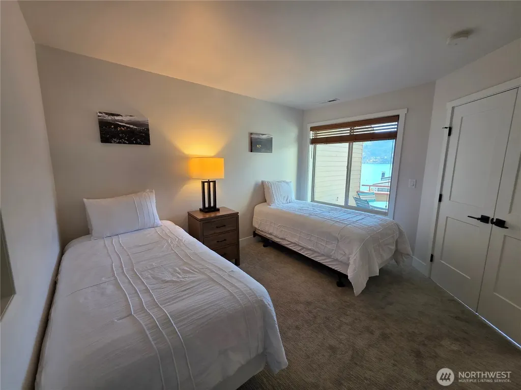 1 Lodge 641-c Manson WA 98831