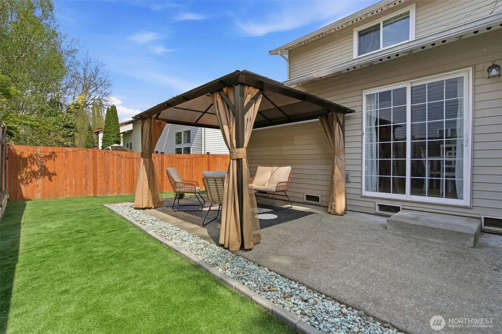 13004 58th Avenue NE Marysville WA 98271