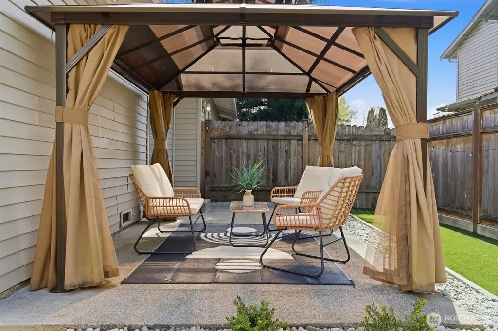 13004 58th Avenue NE Marysville WA 98271