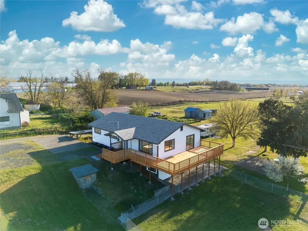 1934 S College Avenue College Place WA 99324