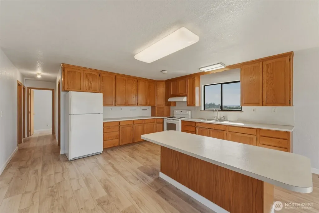 1934 S College Avenue College Place WA 99324