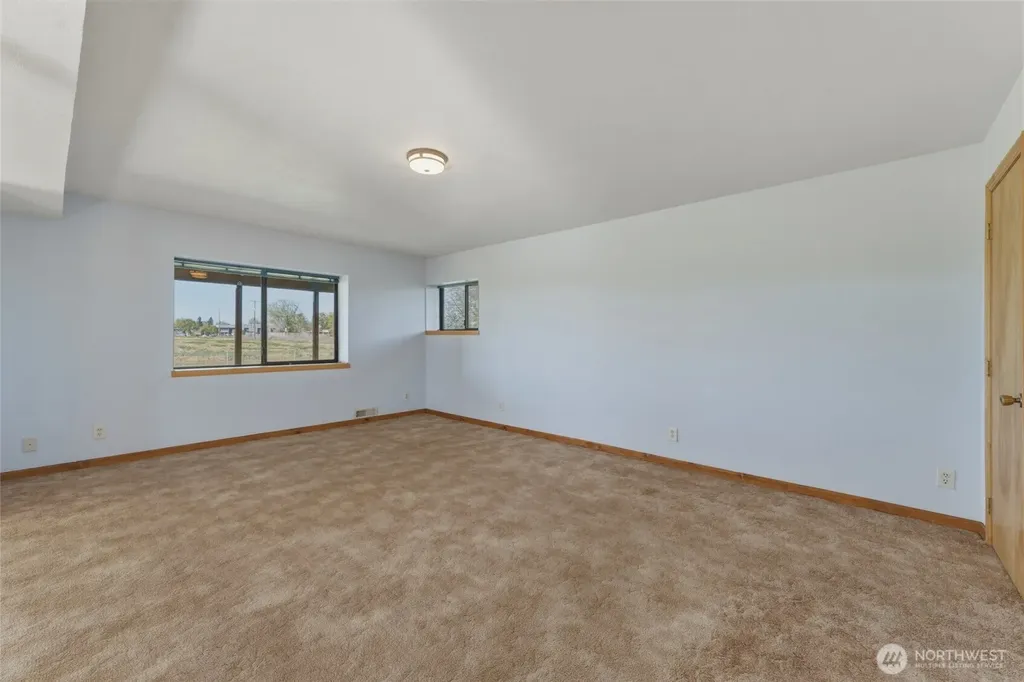 1934 S College Avenue College Place WA 99324