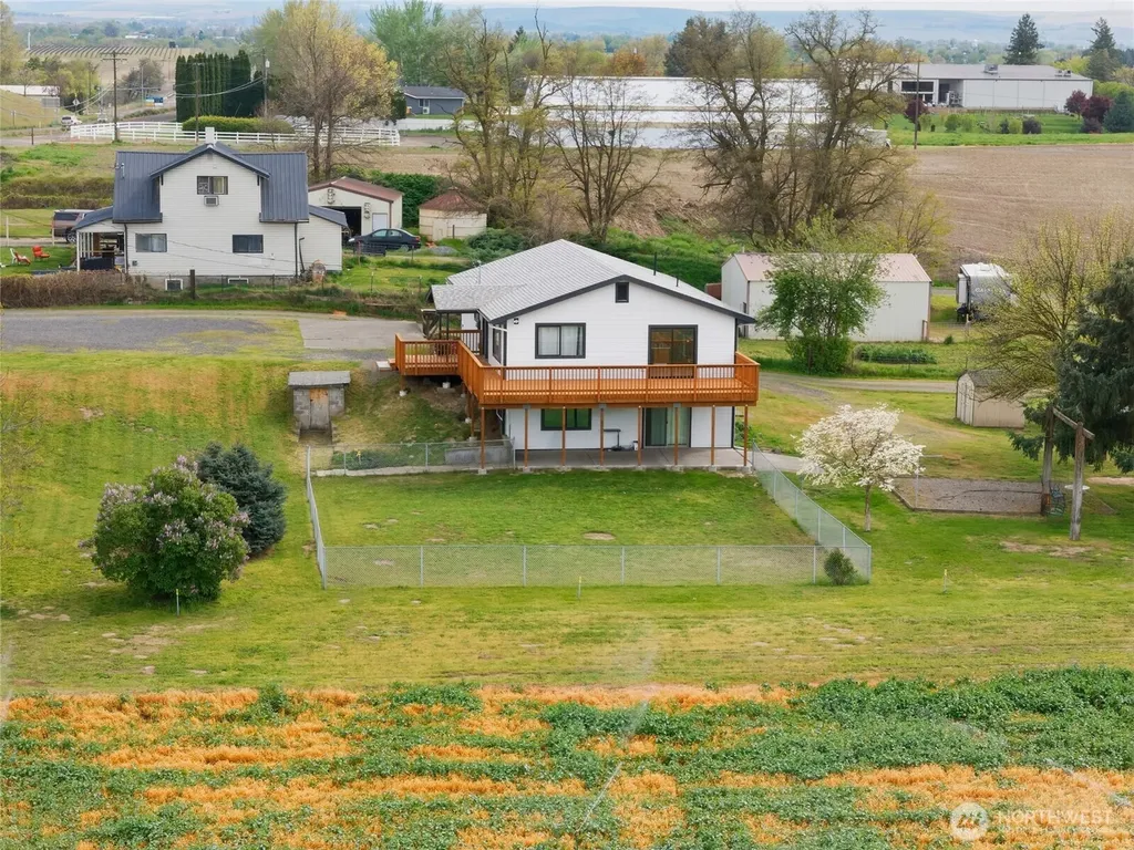 1934 S College Avenue College Place WA 99324