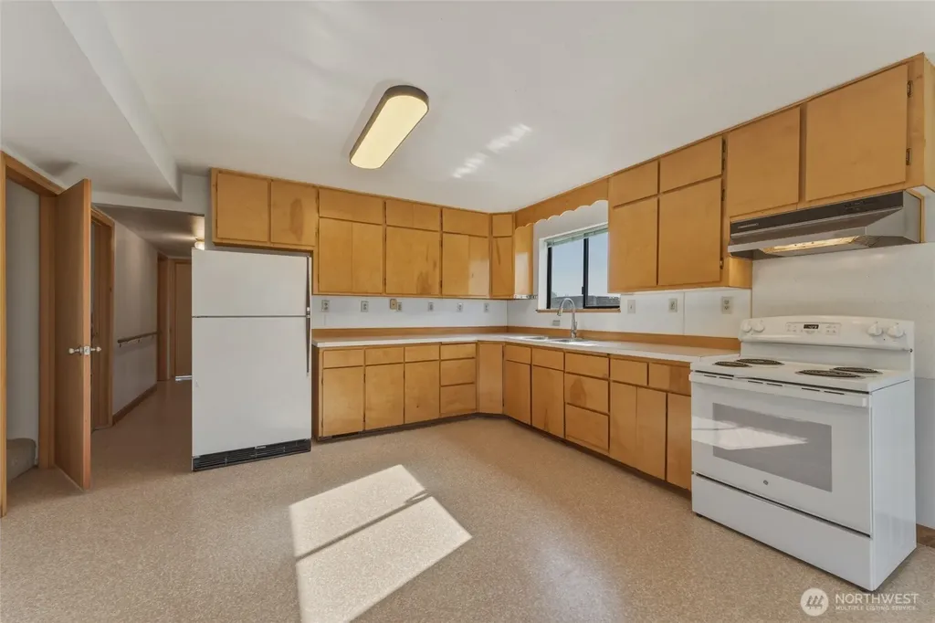 1934 S College Avenue College Place WA 99324