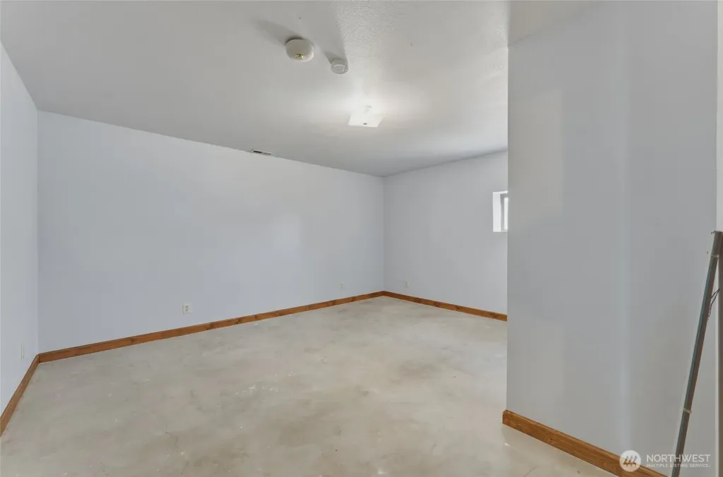 1934 S College Avenue College Place WA 99324