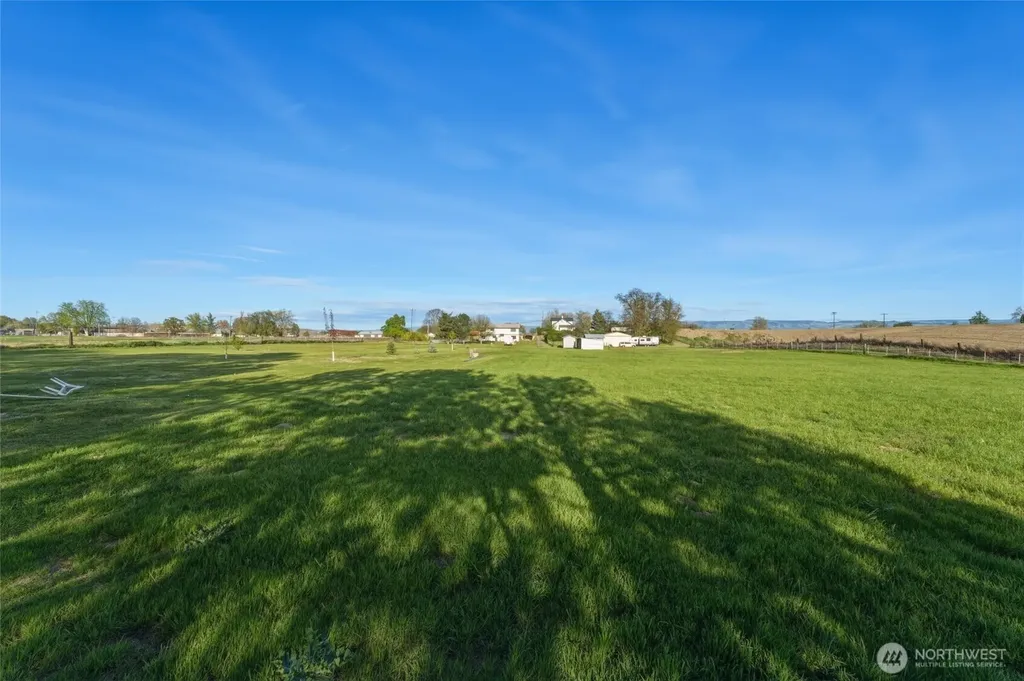 1934 S College Avenue College Place WA 99324