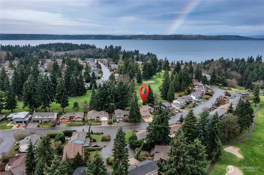 31643 37th Avenue SW Federal Way WA 98023