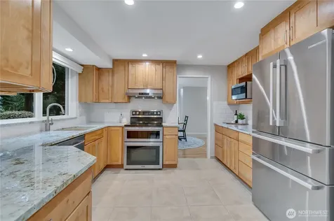 31643 37th Avenue SW Federal Way WA 98023