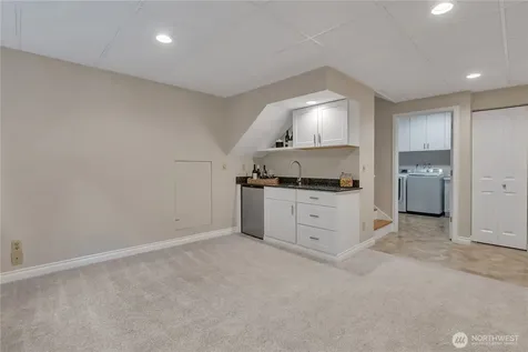 31643 37th Avenue SW Federal Way WA 98023