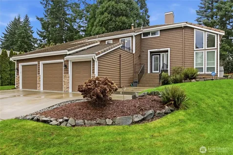 31643 37th Avenue SW Federal Way WA 98023