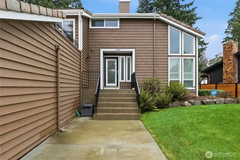 31643 37th Avenue SW Federal Way WA 98023