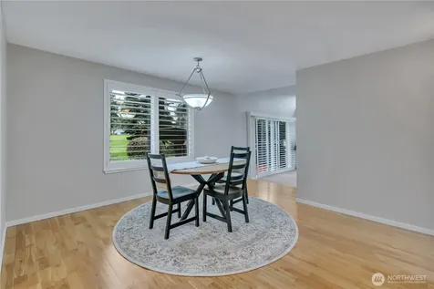31643 37th Avenue SW Federal Way WA 98023